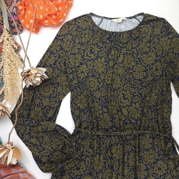 Boden Anthropologie Green Navy Floral Dress Viscose Sz 6L - Picture 3 of 11